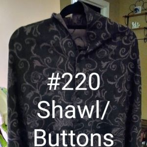 Shawl with buttons
